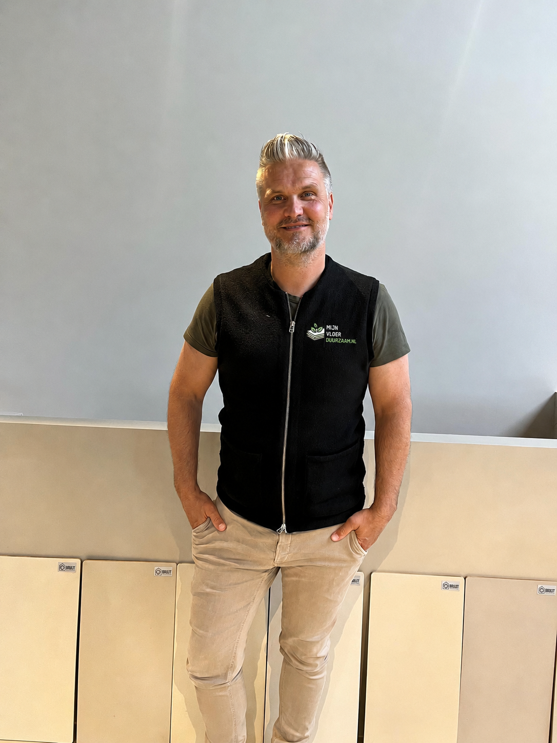 Alex — vloerspecialist bij MijnVloerDuurzaam